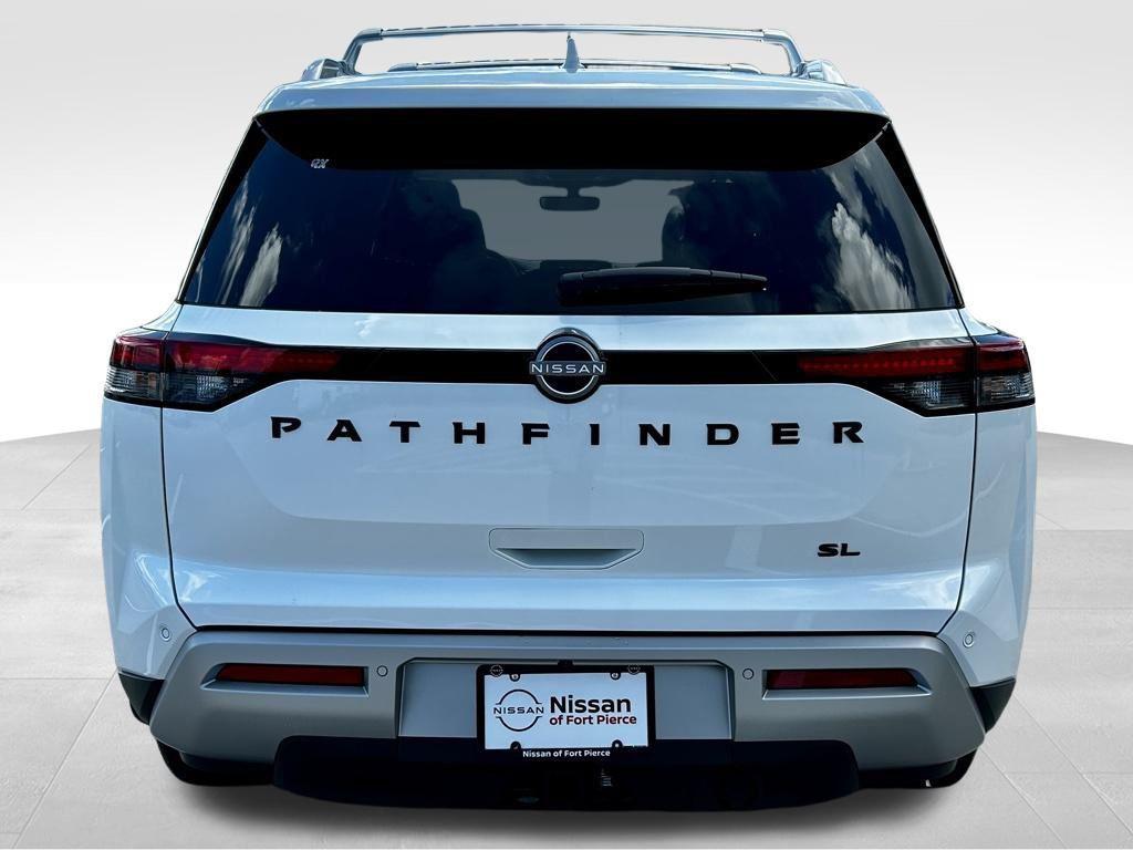 new 2025 Nissan Pathfinder car, priced at $46,584