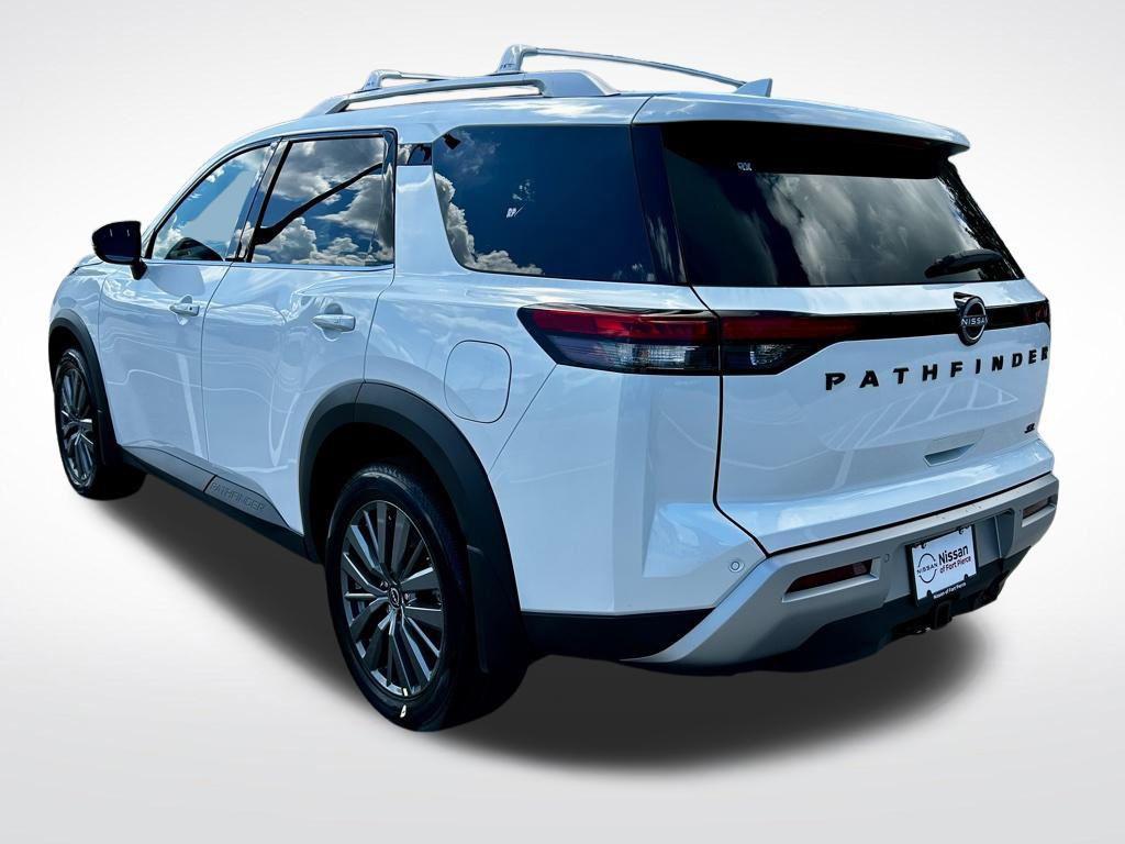 new 2025 Nissan Pathfinder car, priced at $46,584