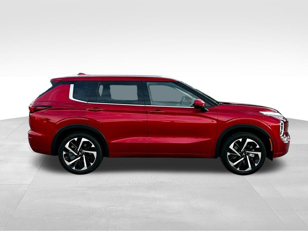 used 2023 Mitsubishi Outlander car, priced at $27,335