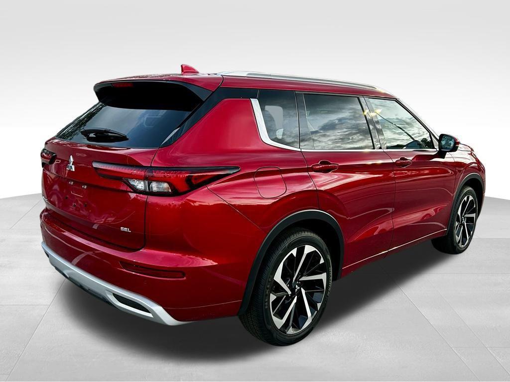used 2023 Mitsubishi Outlander car, priced at $27,335