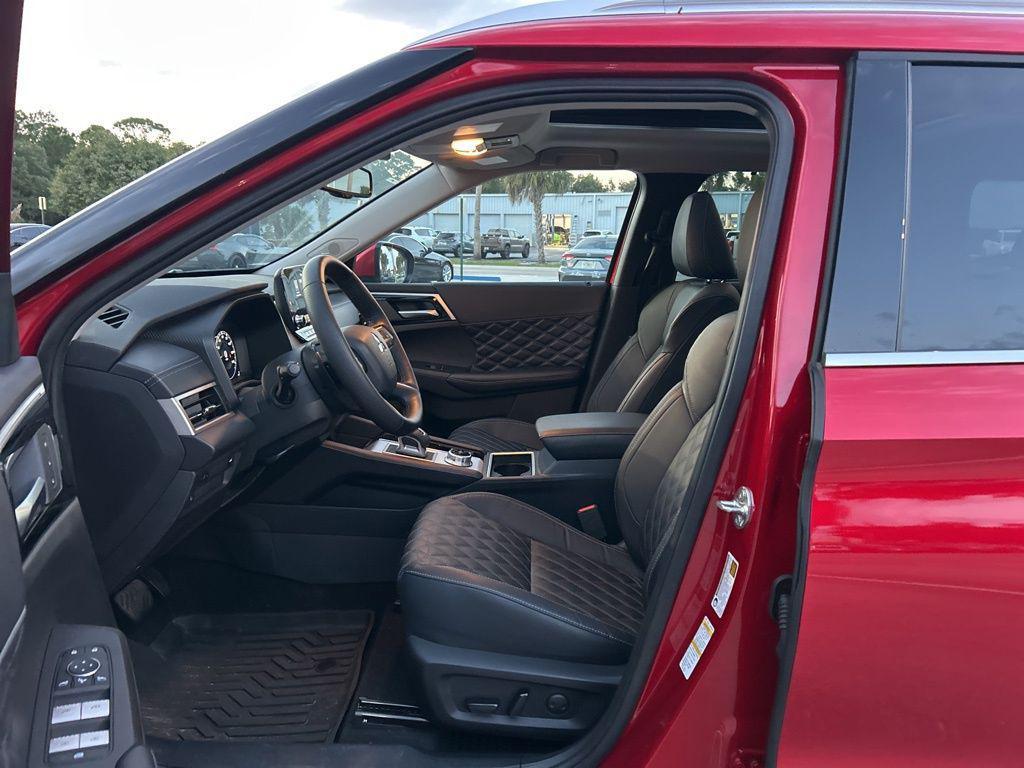 used 2023 Mitsubishi Outlander car, priced at $27,335