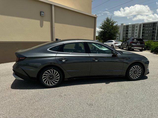 new 2024 Hyundai Sonata Hybrid car, priced at $37,982