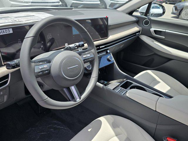 new 2025 Hyundai Sonata Hybrid car, priced at $33,530