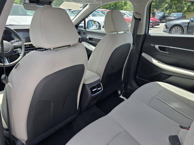 new 2025 Hyundai Sonata Hybrid car, priced at $33,530