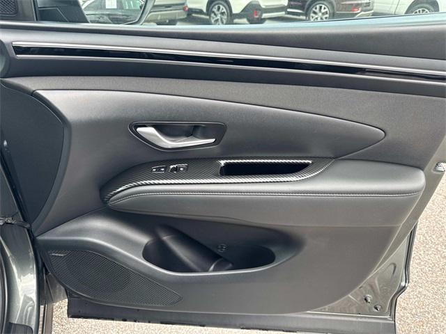 used 2024 Hyundai TUCSON Hybrid car, priced at $31,385