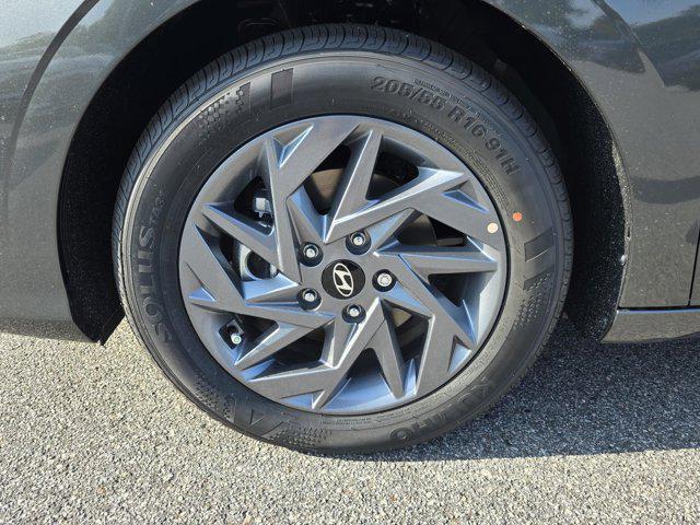 new 2025 Hyundai ELANTRA HEV car, priced at $26,598