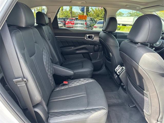 used 2021 Kia Sorento car, priced at $22,872