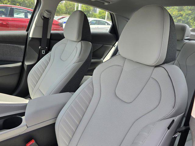 new 2025 Hyundai Elantra car, priced at $27,711