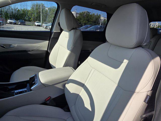 new 2025 Hyundai Tucson car, priced at $34,100