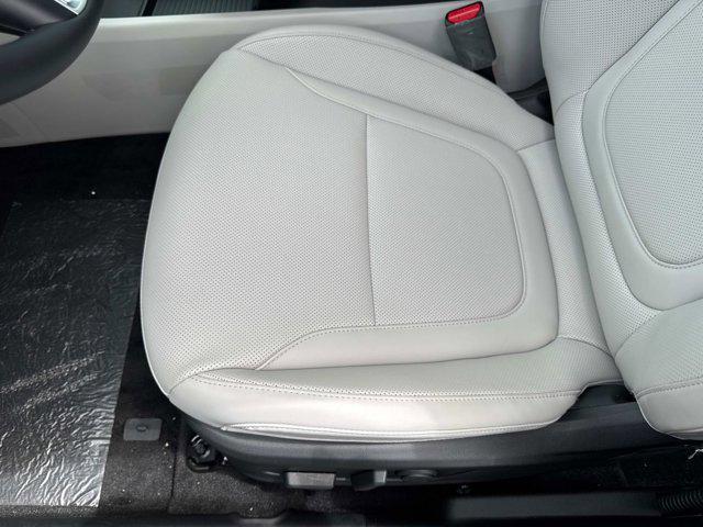 new 2025 Hyundai TUCSON Hybrid car, priced at $37,278