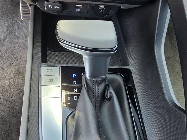new 2025 Hyundai Elantra car, priced at $24,289