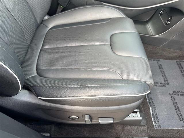 used 2023 Hyundai Palisade car, priced at $38,906