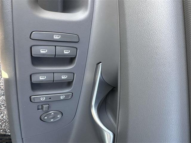 used 2022 Hyundai Elantra car, priced at $17,917