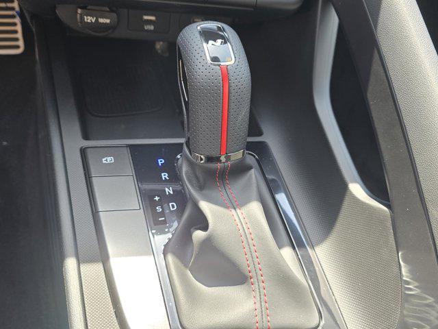 new 2025 Hyundai Elantra car