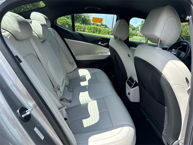 used 2025 Genesis G70 car, priced at $39,990