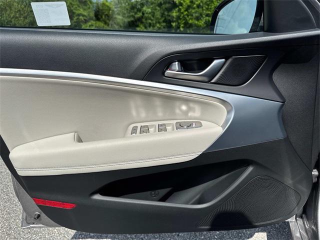 used 2025 Genesis G70 car, priced at $39,990