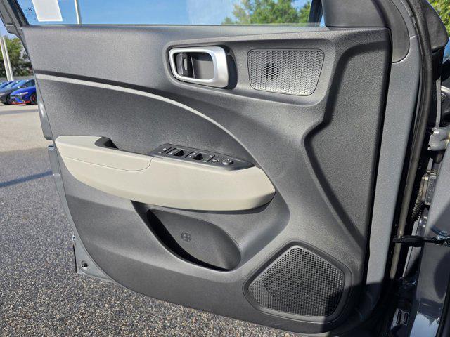 new 2025 Hyundai Venue car, priced at $23,714