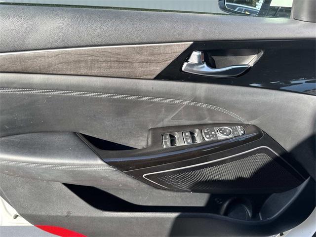 used 2020 Kia Cadenza car, priced at $22,568