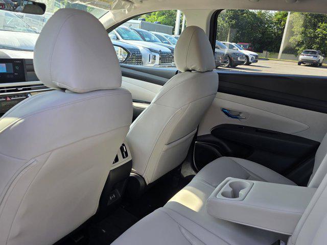 new 2025 Hyundai Tucson car, priced at $33,972