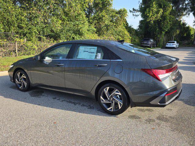 new 2025 Hyundai Elantra car, priced at $27,654