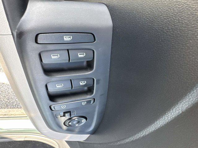 new 2026 Hyundai Venue car, priced at $25,115