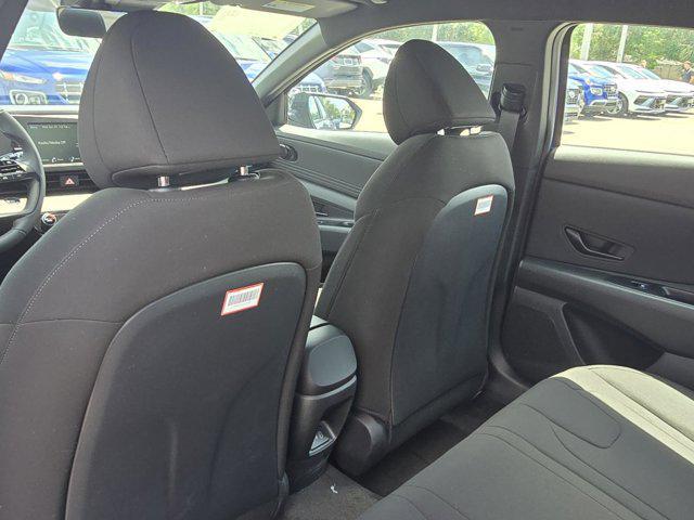 new 2025 Hyundai Elantra car, priced at $24,278