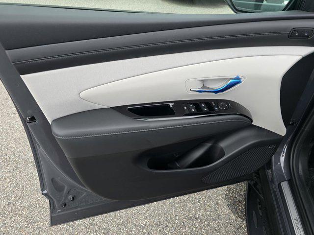new 2025 Hyundai Tucson car, priced at $39,835