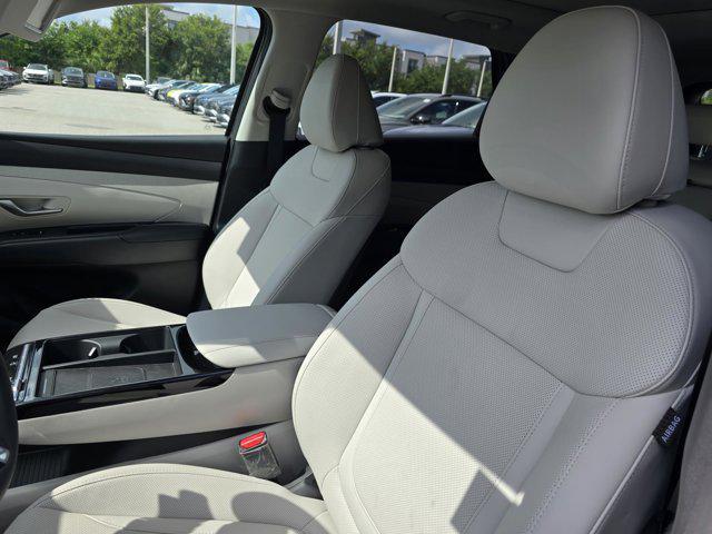 new 2025 Hyundai TUCSON Hybrid car, priced at $37,479