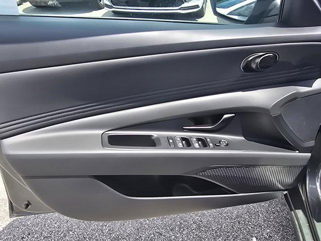 new 2025 Hyundai Elantra car, priced at $24,278