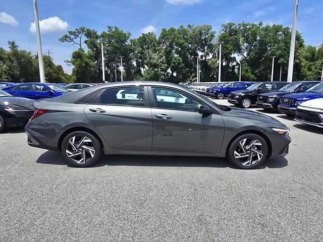 new 2025 Hyundai Elantra car, priced at $24,278