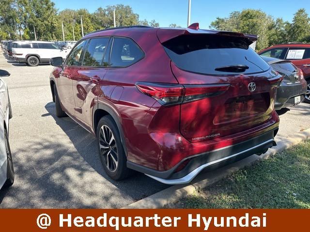 used 2022 Toyota Highlander car, priced at $35,779