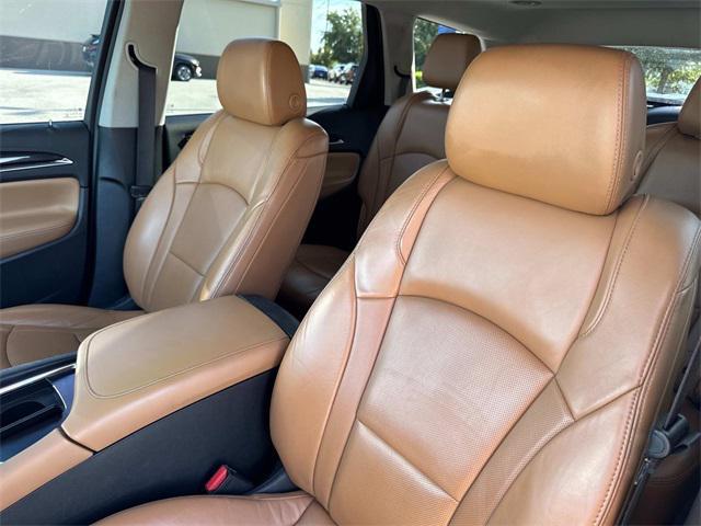 used 2018 Buick Enclave car, priced at $17,799