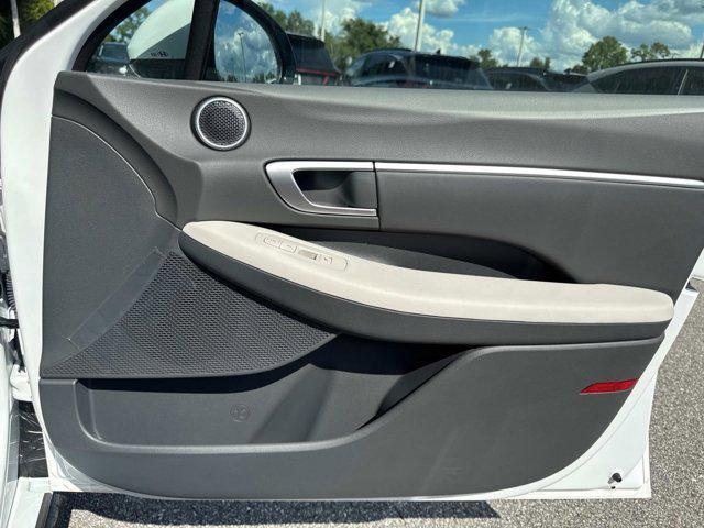 new 2025 Hyundai Sonata car, priced at $29,149