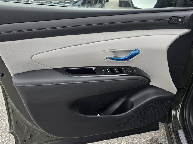 new 2025 Hyundai Tucson car, priced at $39,154