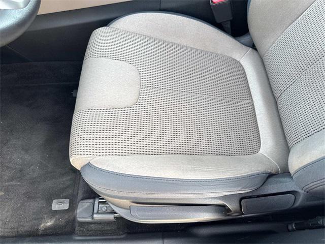 used 2020 Hyundai Santa Fe car, priced at $13,299
