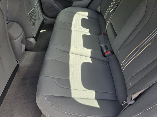new 2025 Hyundai Elantra car, priced at $27,274