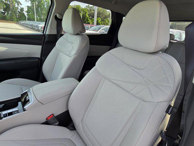 new 2025 Hyundai Tucson car, priced at $32,198