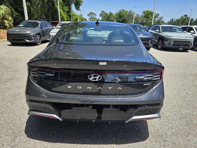 new 2025 Hyundai Sonata Hybrid car, priced at $39,330