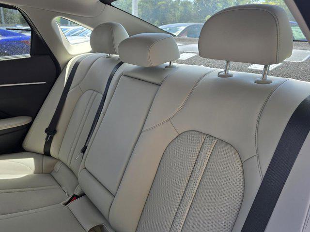 new 2025 Hyundai Sonata Hybrid car, priced at $39,330