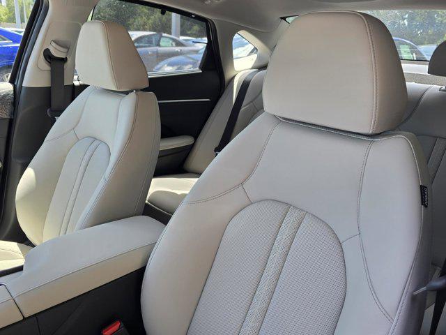 new 2025 Hyundai Sonata Hybrid car, priced at $39,330
