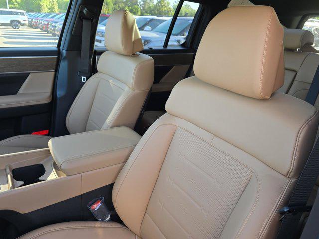 new 2025 Hyundai Santa Fe car, priced at $44,223