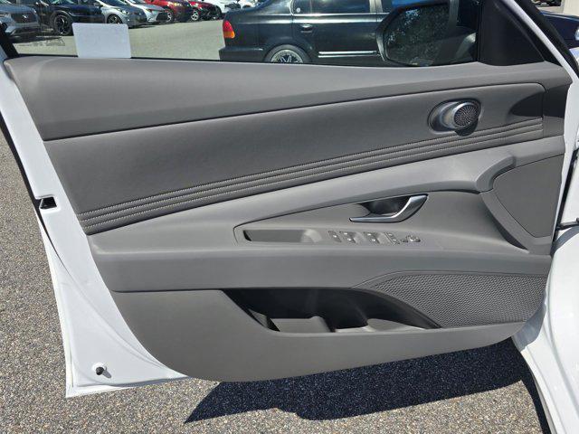 new 2025 Hyundai Elantra car, priced at $24,778