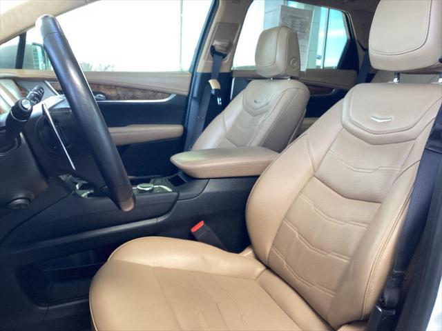 used 2020 Cadillac XT5 car, priced at $29,954