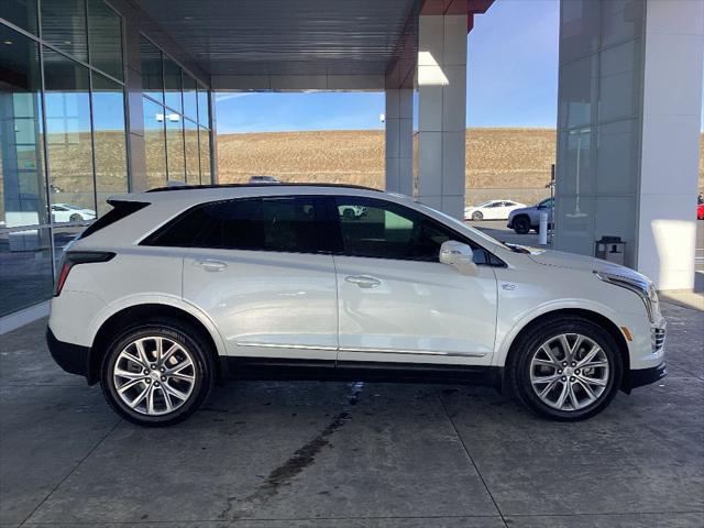 used 2020 Cadillac XT5 car, priced at $29,954