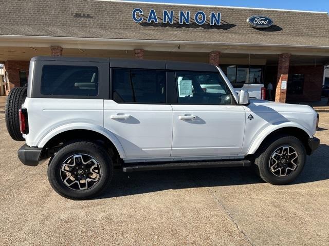 new 2024 Ford Bronco car, priced at $52,980