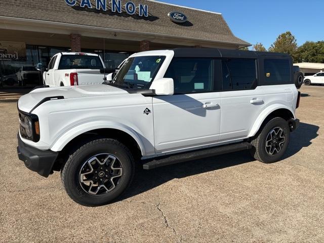 new 2024 Ford Bronco car, priced at $52,980