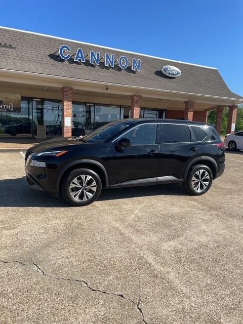 used 2021 Nissan Rogue car, priced at $22,400