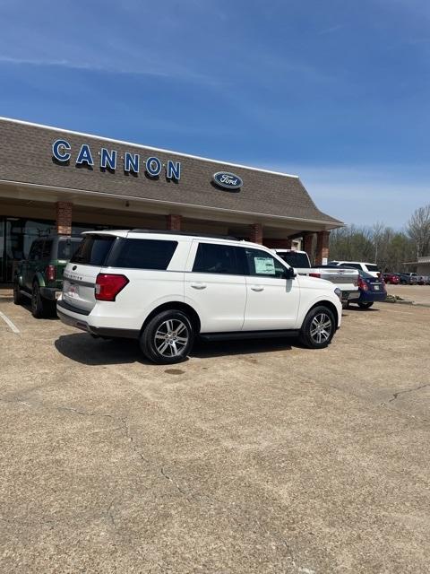 new 2024 Ford Expedition car, priced at $69,120