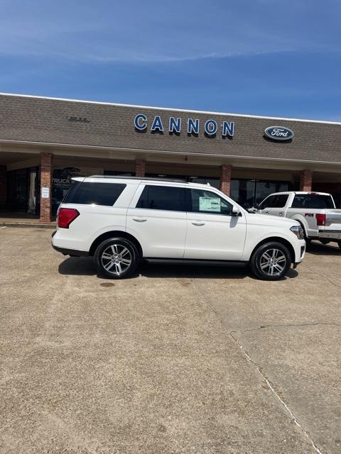 new 2024 Ford Expedition car, priced at $69,120
