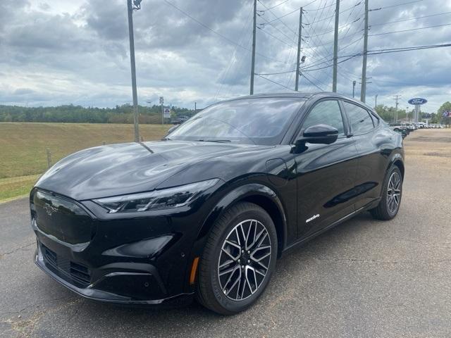 new 2024 Ford Mustang Mach-E car